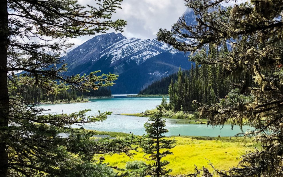 Hiking Upper Kananaskis Lake