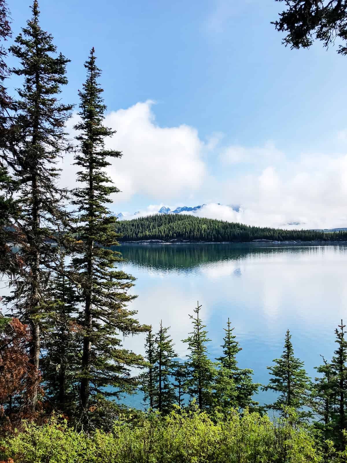 Hiking Upper Kananaskis Lake