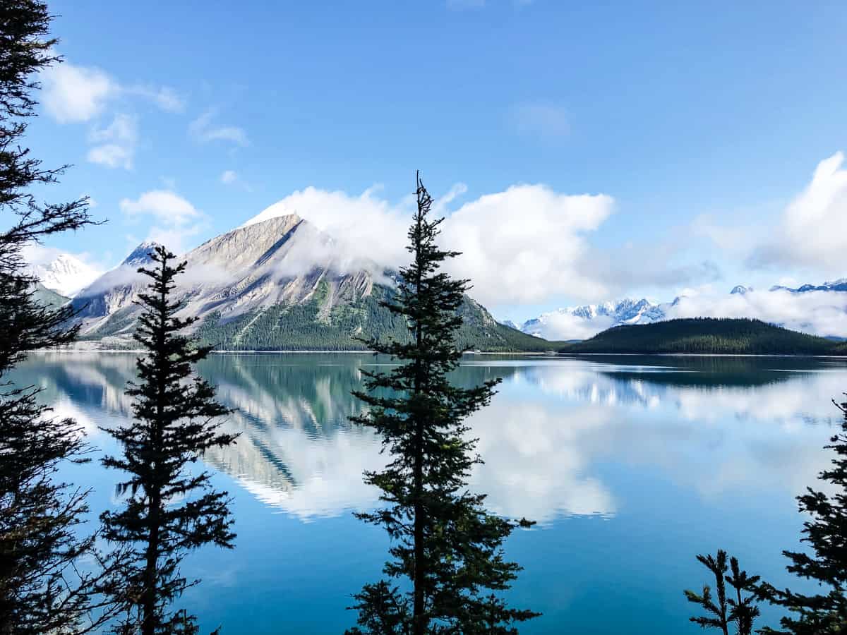 Hiking Upper Kananaskis Lake