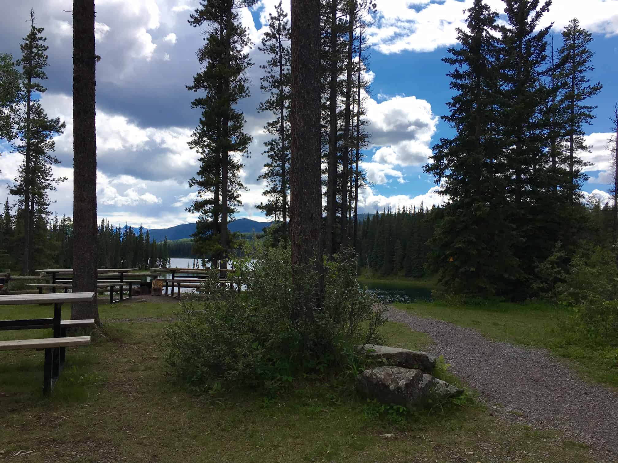 Explore: Kelley’s Bathtub in William A. Switzer Provincial Park