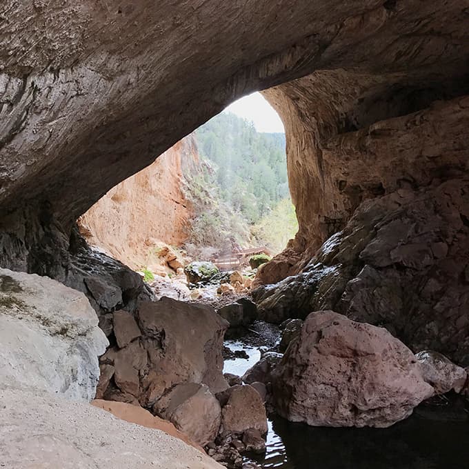 Tonto Natural Bridge State Park, Arizona