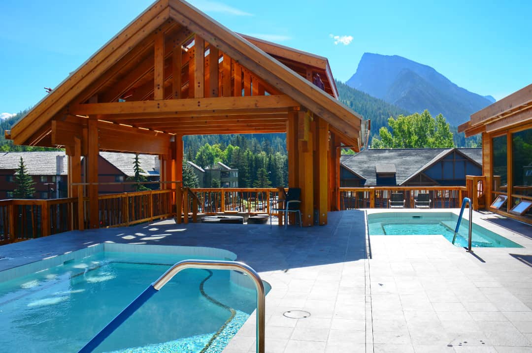 Rooftop Hot Pools at Moose Hotel & Suites