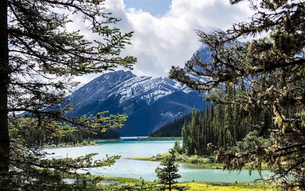 Hike Upper Kananaskis Lake